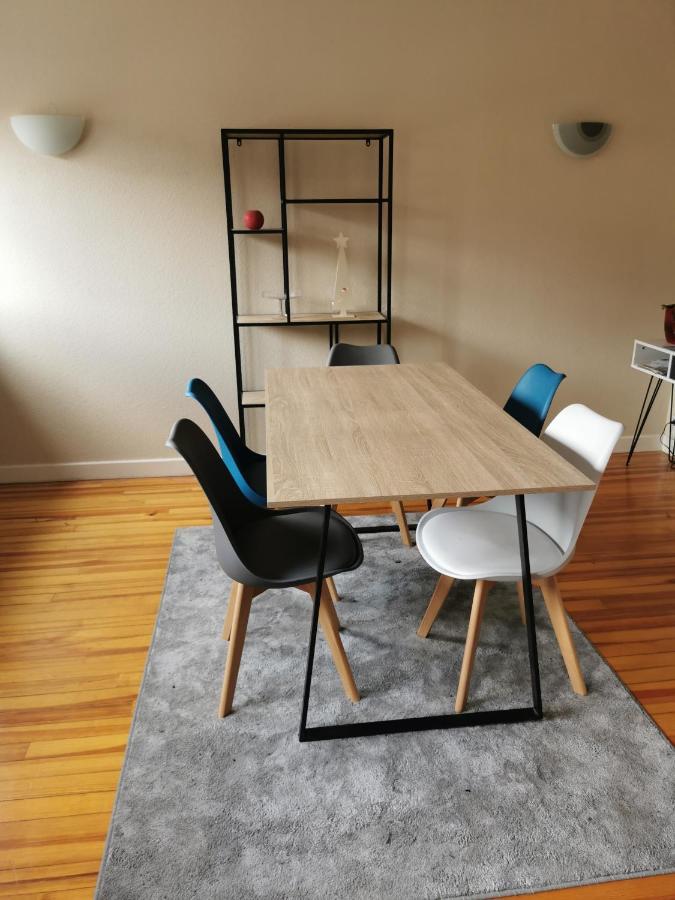 Chambre Privee Dans Appart Partage, Centre Ville, Avec Vue Sur Les Monuments Le Puy-en-Velay Zewnętrze zdjęcie